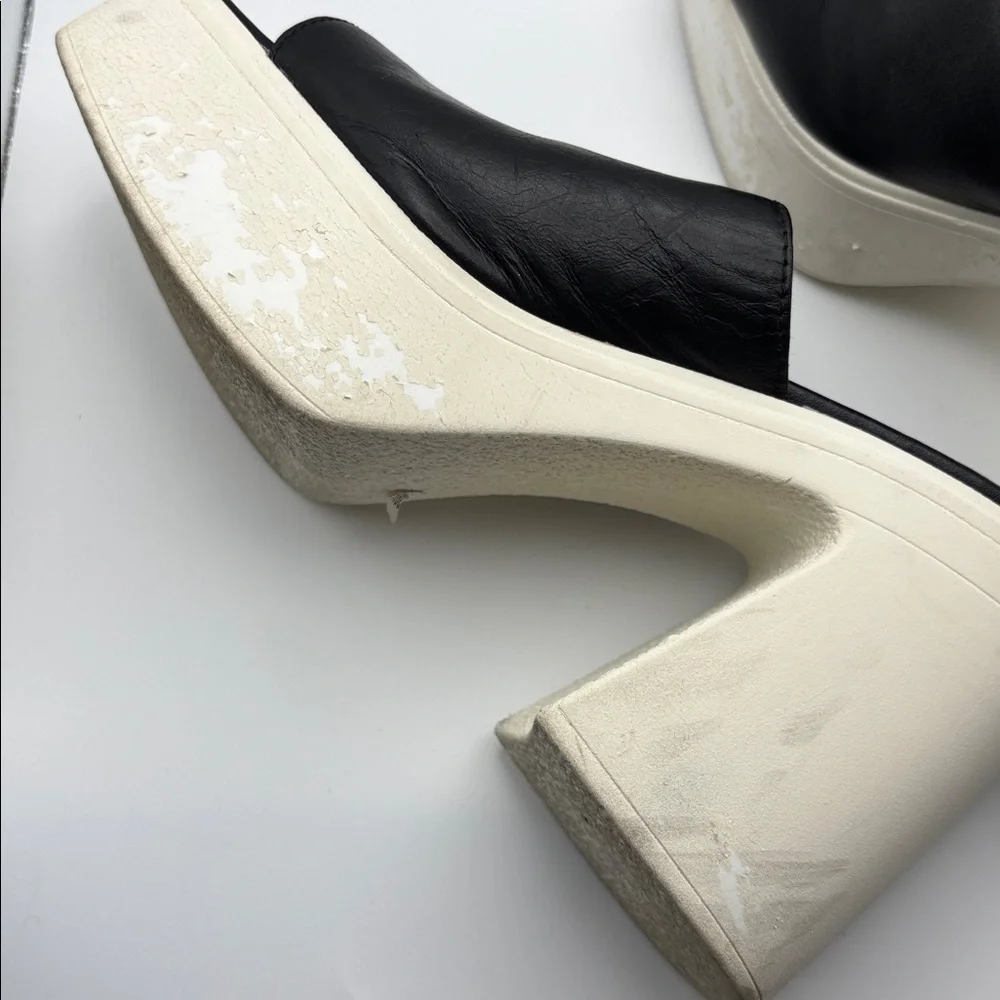 Free People Black and White Platform Mules - 39.5=9